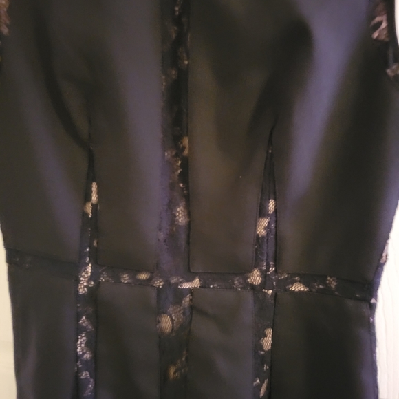 BCGB Maxazria Midi Dress size Small - Picture 2 of 4